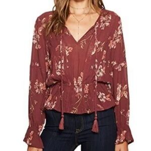 Astr the label / Maroon Floral Boho Blouse